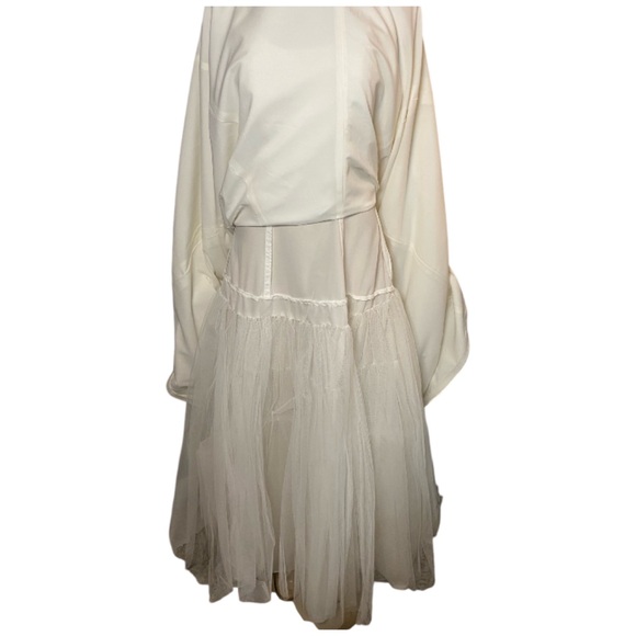 Michelangelo Satin Ivory Wedding Gown Dress With Pearls & Beading Size 6 - Picture 9 of 16